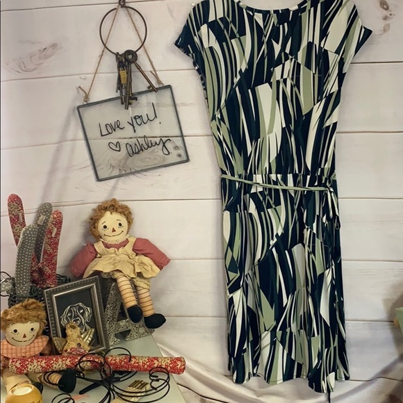 Banana Republic; Navy; Green; Midi; Wrap Dress; L - Picture 4 of 8